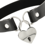 COLLAR CUERO VEGANO ACCESORIO CORAZÓN CON LLAVE por sólo 11,96 €