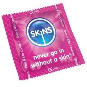 SKINS PRESERVATIVOS PUNTOS & ESTRÍAS BOLSA 500 UDS por sólo 95,92 €