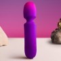 ROCKS- OFF - GLO- GIRL VIBRADOR WAND MINI MORADO sólo 23.96€